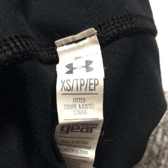 UNDER ARMOUR | BLACK & PINK CROPPED TIGHTS/LEGGING - Picture 5 of 6